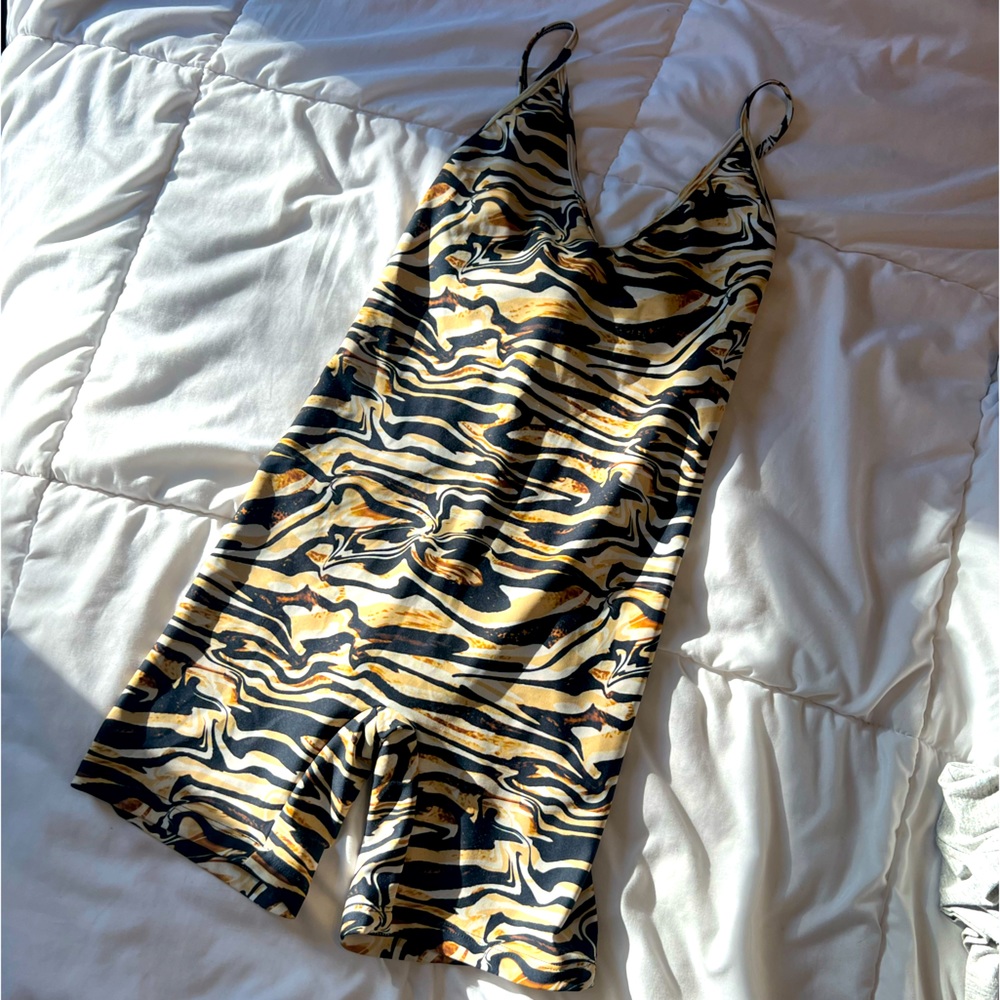 •Skatie bodysuit•